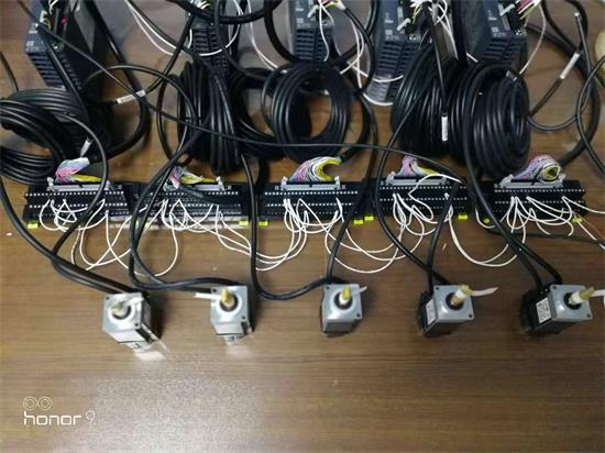 號(hào)外！號(hào)外_三菱定位新用法：FX5U內(nèi)置32軸總線(xiàn)定位！